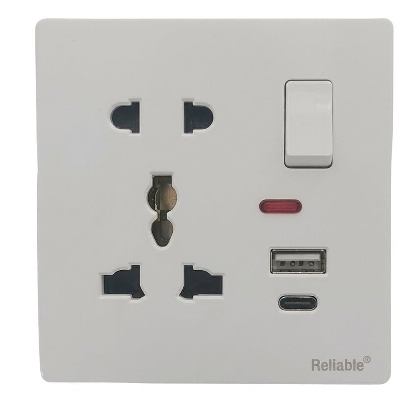 Universal Socket with USB & Type-C Charger β 16A | Reliable Electric